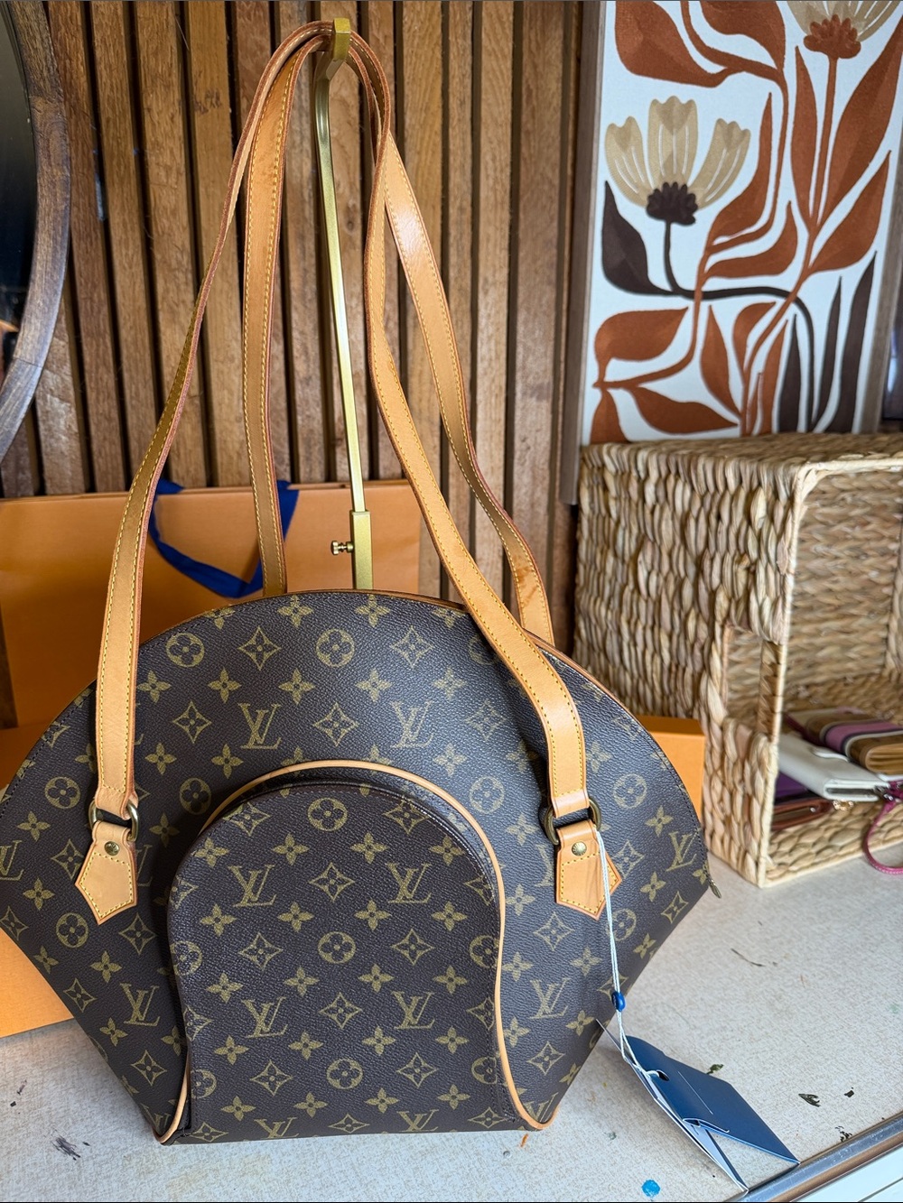 Louis Vuitton Ellipse GM shoulder bag